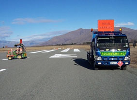 Runway - roadmarking